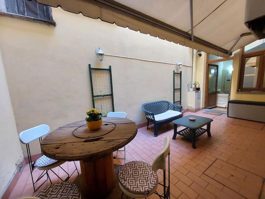 Laura Apartment In The Heart Of Florence Florença Exterior foto